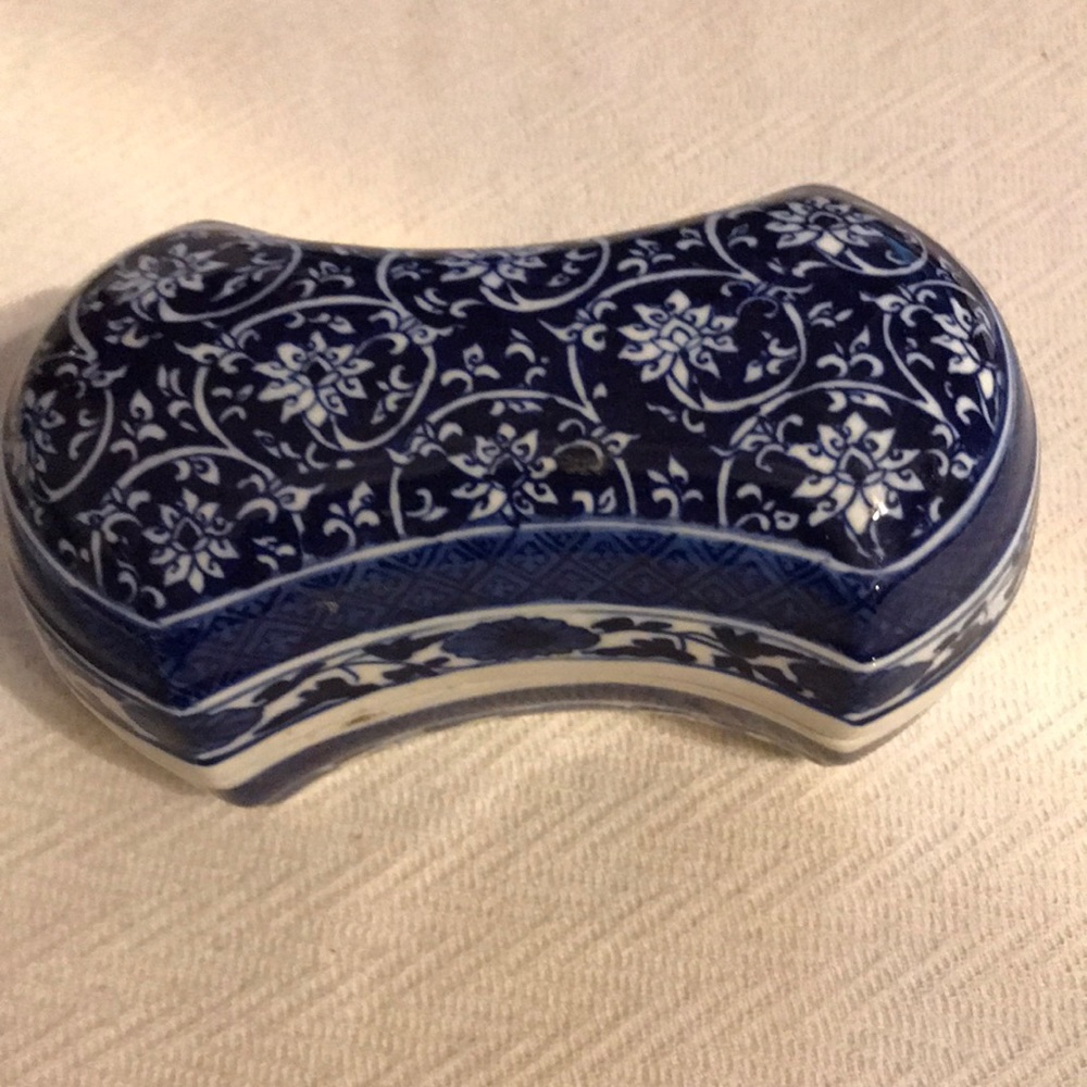 Beautiful ceramic box